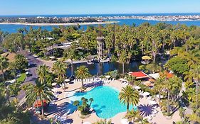Paradise Point Resort & Spa